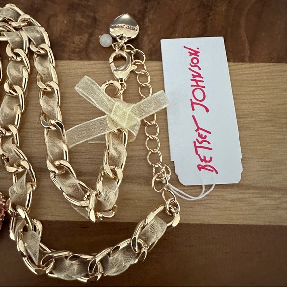 Betsey Johnson Orange Chicken Chick Chickadee Pendant Necklace Ribbon Bow - Picture 3 of 4